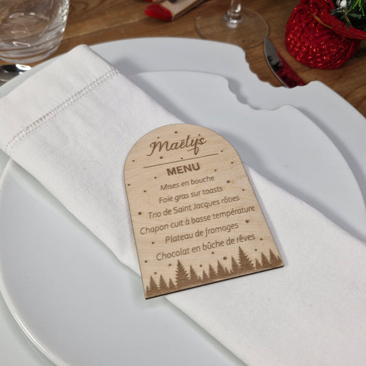 Mini-menu de Noël - Marque-place personnalisé, en bois gravé - décor Forêt enneigée