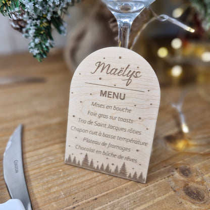 Mini-menu de Noël - Marque-place personnalisé, en bois gravé - décor Forêt enneigée