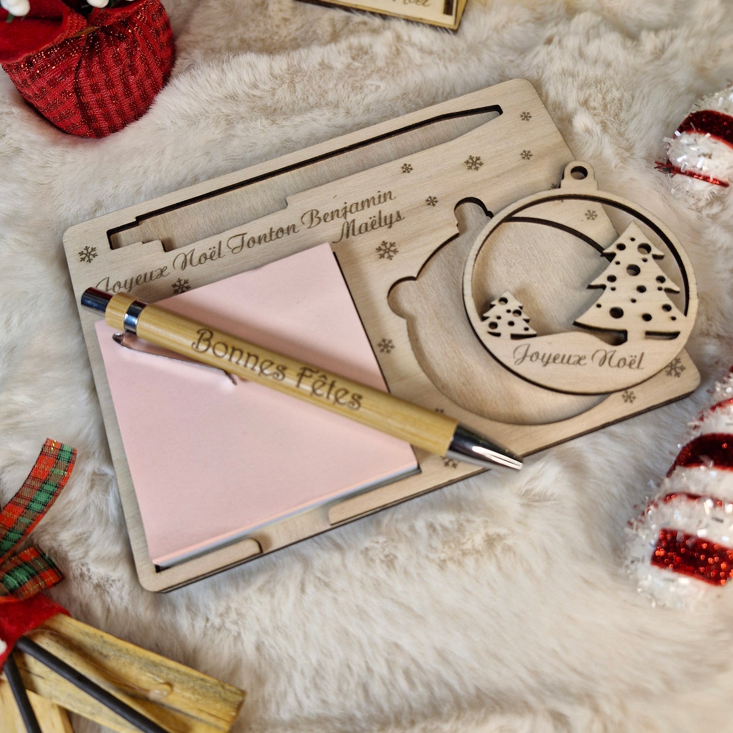 Porte bloc note - support Post-it en bois personnalisé avec boule de Noël | Décoration de sapin - décor 2 Sapins