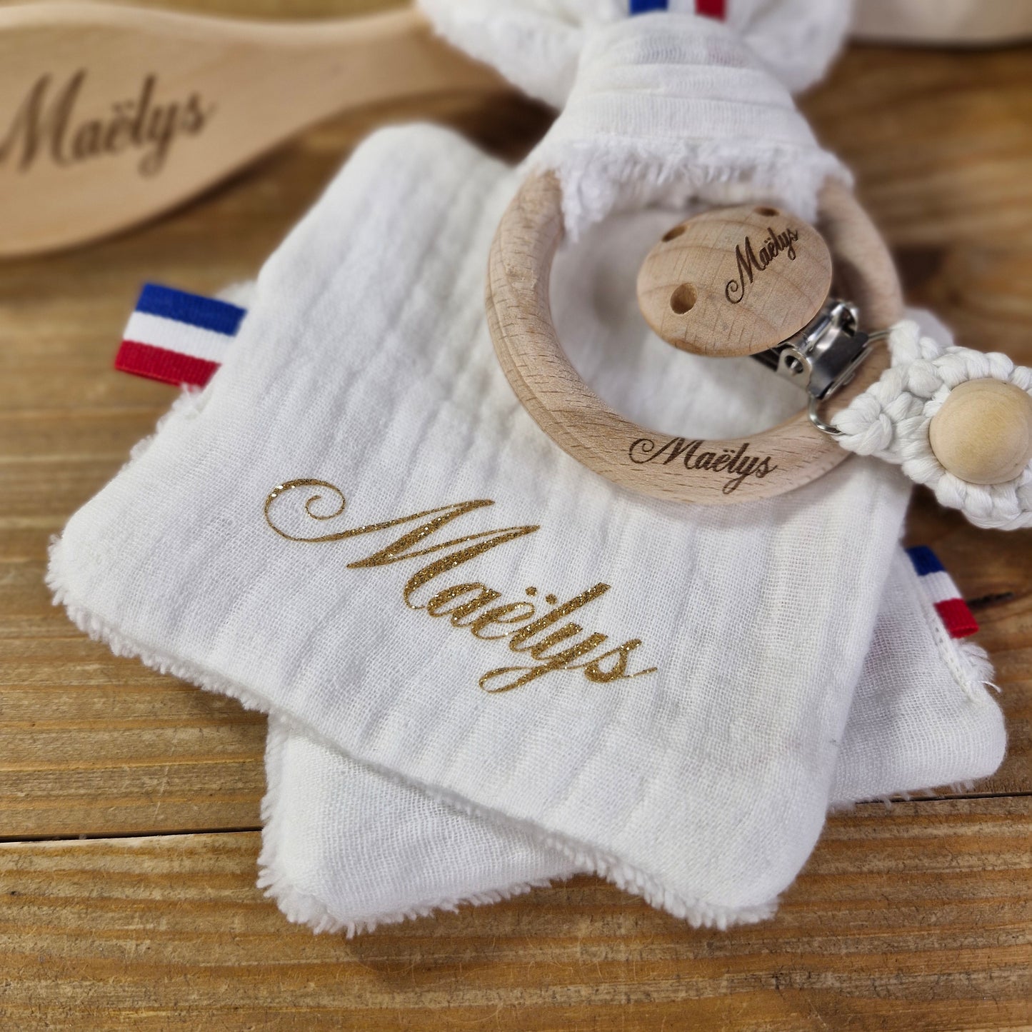 Coffret de naissance - cadeau personnalisé bébé et maman à composer, avec pot et plateau en Jesmonite | Idée cadeau baby shower ou baptême