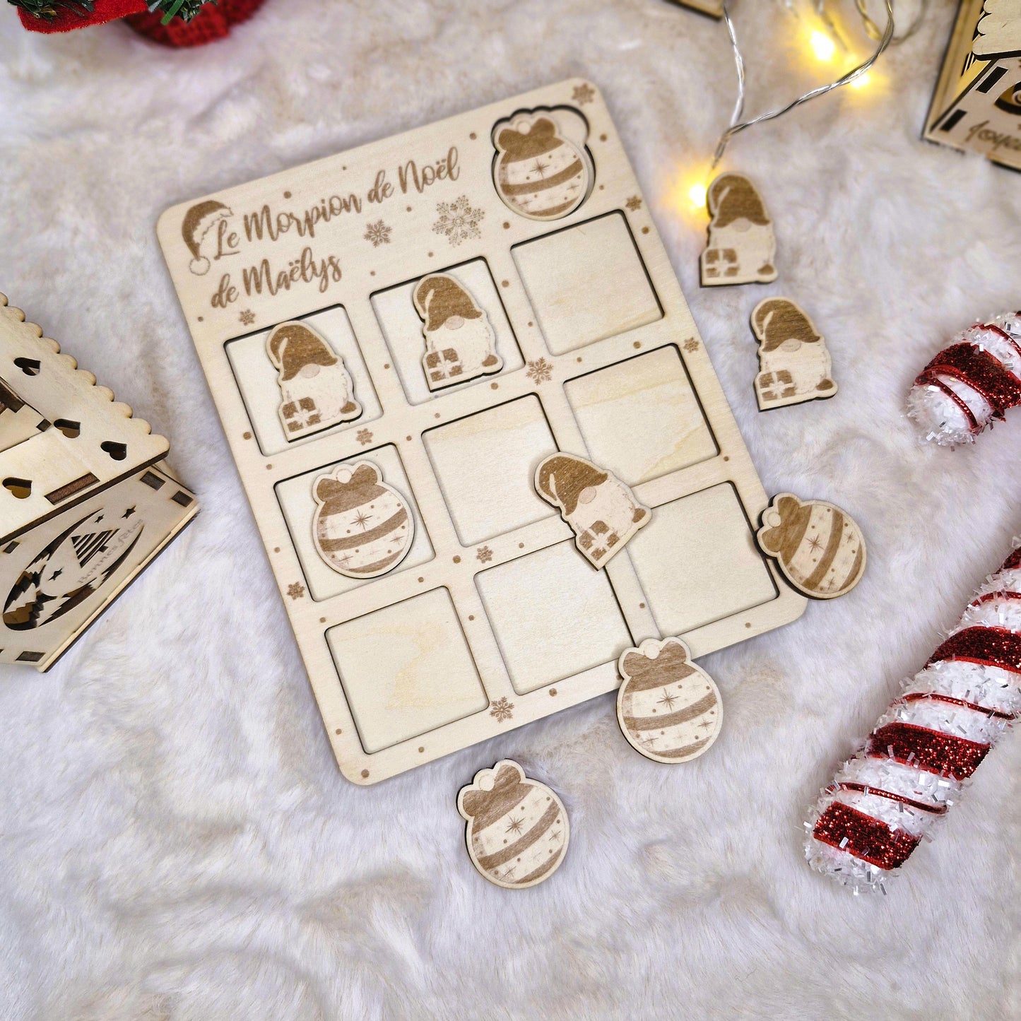 Jeu de morpion Tic Tac Toe de Noël pour enfant en bois gravé - décor Gnome