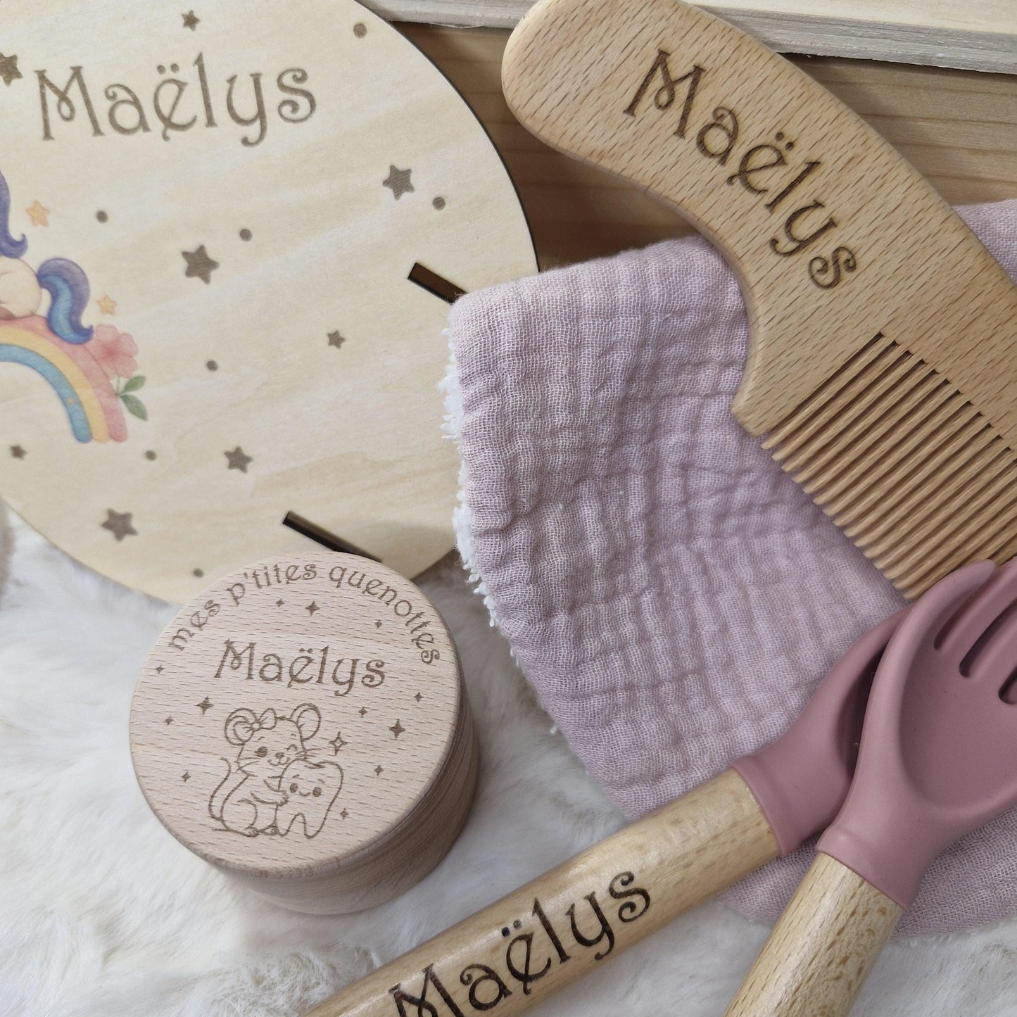 Coffret de naissance personnalisé Licorne  – Cadeau baby-shower surprise bébé