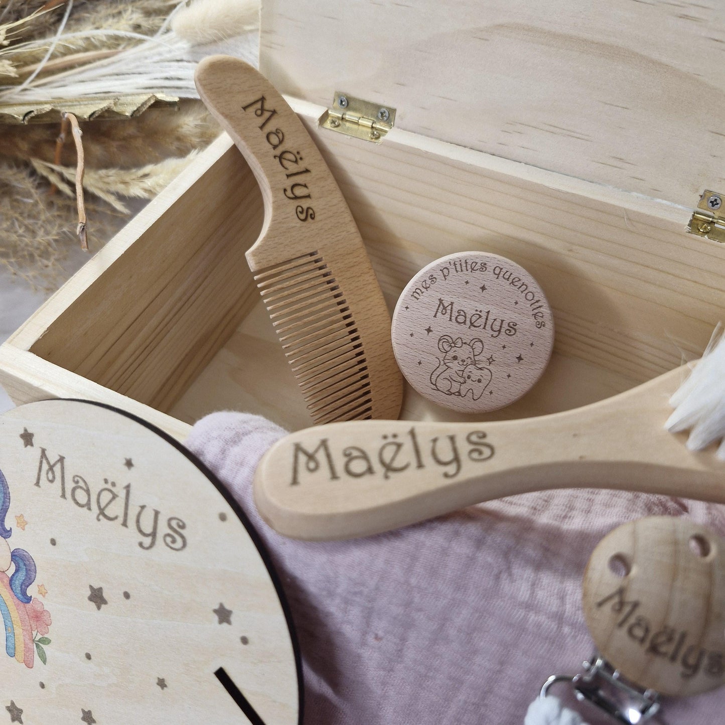 Coffret de naissance personnalisé Licorne  – Cadeau baby-shower surprise bébé