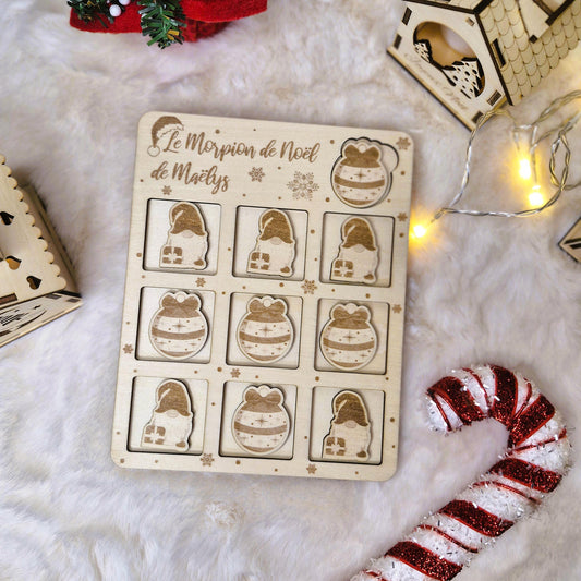 Jeu de morpion Tic Tac Toe de Noël pour enfant en bois gravé - décor Gnome