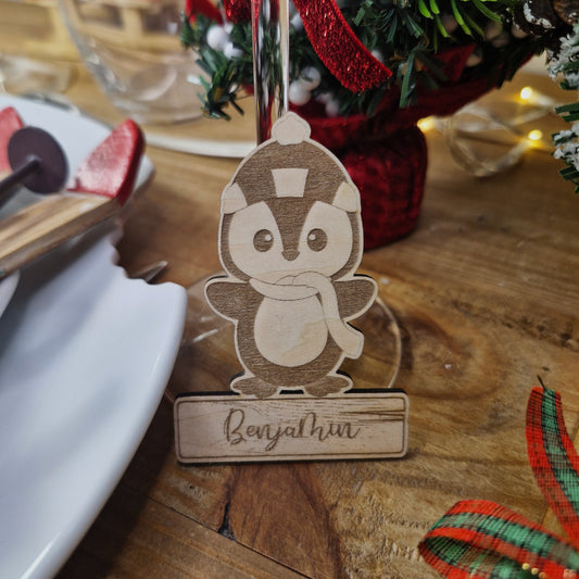Marque-place de Noël personnalisé en bois - décoration marque place - Pingouin