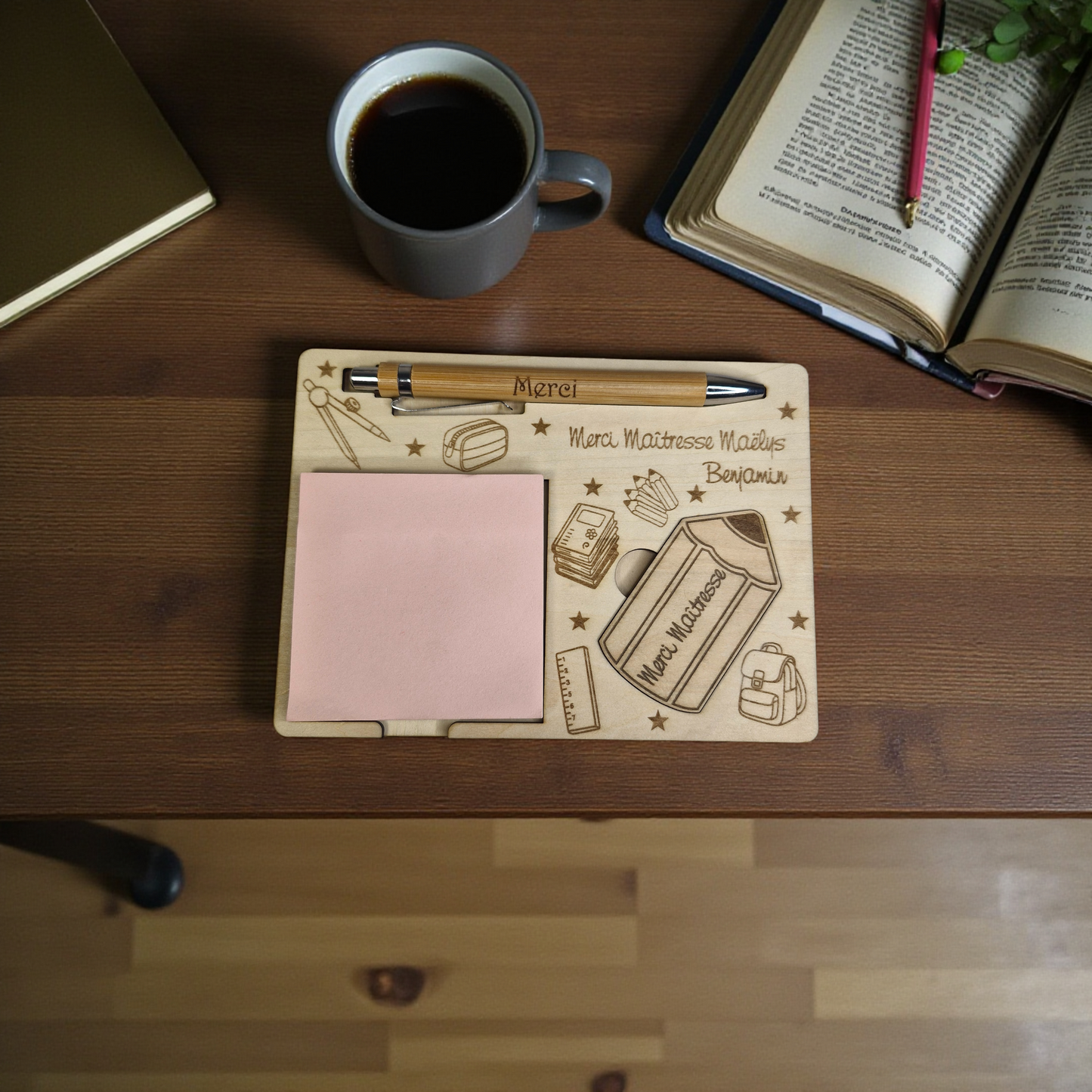 Porte bloc note - support Post-it en bois personnalisé avec crayon | Cadeau maîtresse ou enseignant - décor Crayon