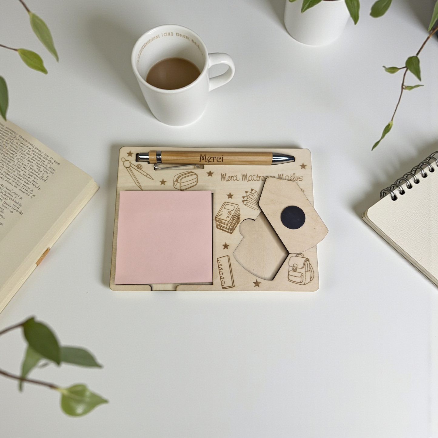 Porte bloc note - support Post-it en bois personnalisé avec crayon | Cadeau maîtresse ou enseignant - décor Crayon